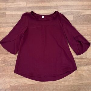 Kuotai maroon 3/4 sleeve blouse shirt top size large L
 b56